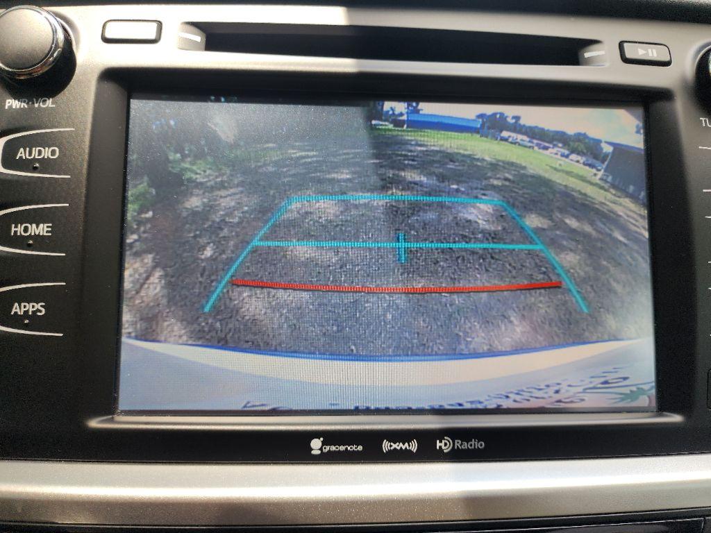 2019 Toyota Highlander XLE - Photo 16